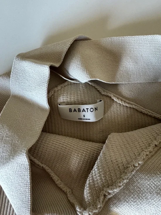 Babaton Criss Cross Sculpt Knit Top Aritzia Beige - Picture 2 of 3